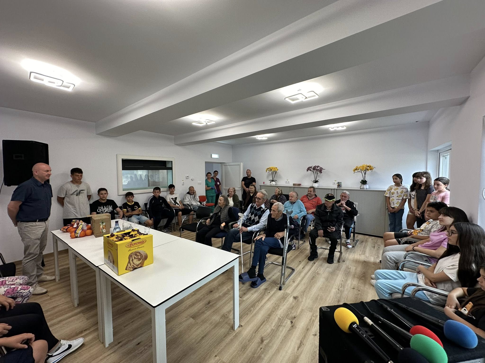 518348406_1084255080479986_4516199264945787621_n